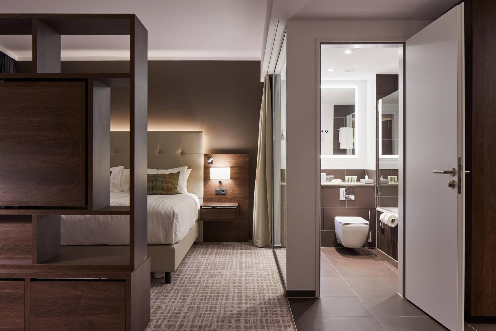Courtyard By Marriott Wolfsburg Hotel Kültér fotó