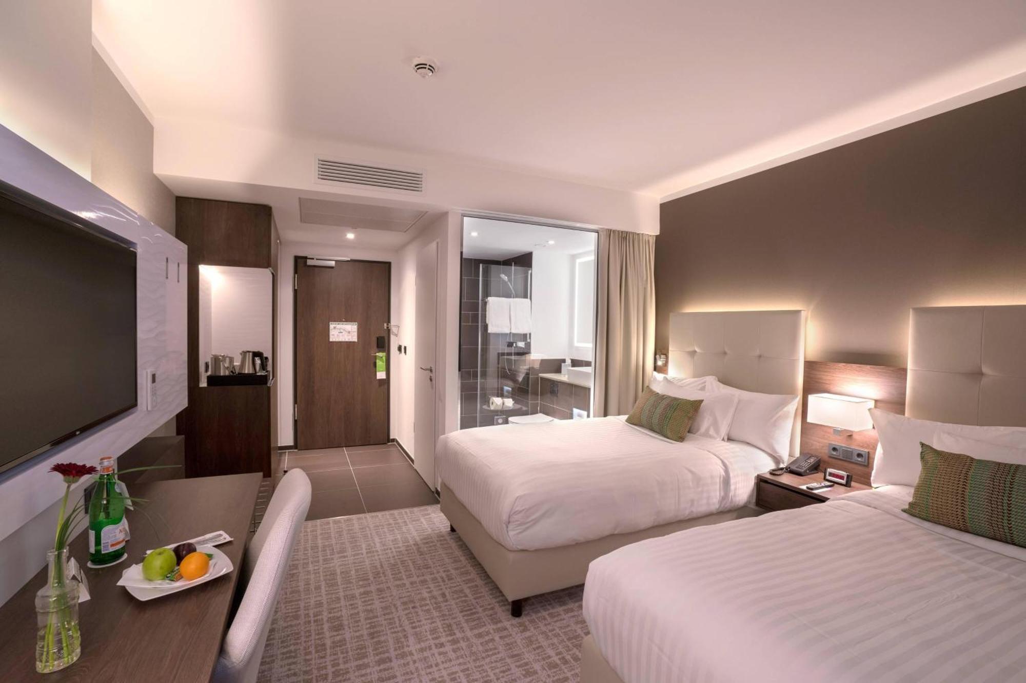 Courtyard By Marriott Wolfsburg Hotel Kültér fotó