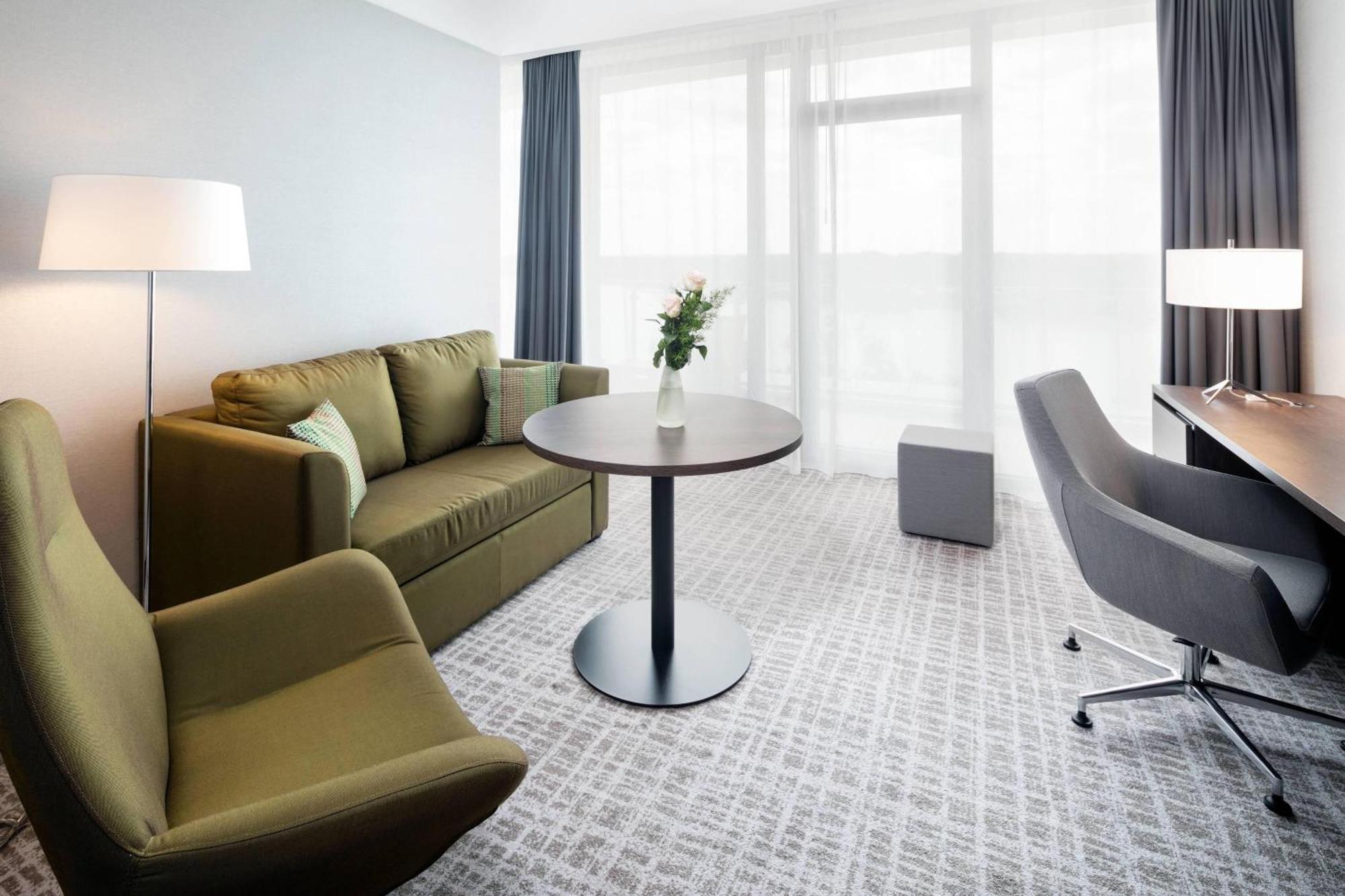 Courtyard By Marriott Wolfsburg Hotel Kültér fotó