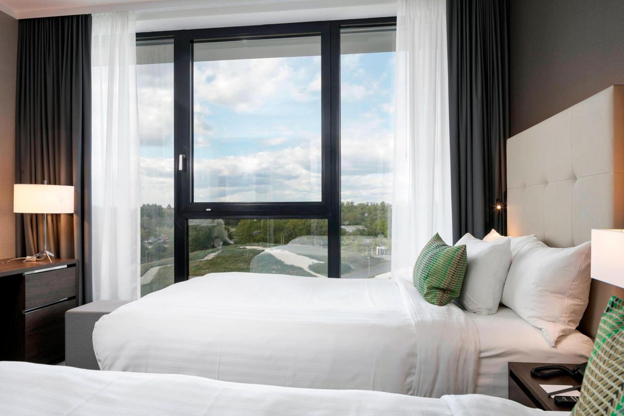 Courtyard By Marriott Wolfsburg Hotel Kültér fotó