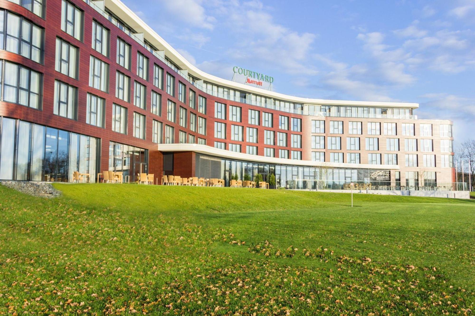Courtyard By Marriott Wolfsburg Hotel Kültér fotó